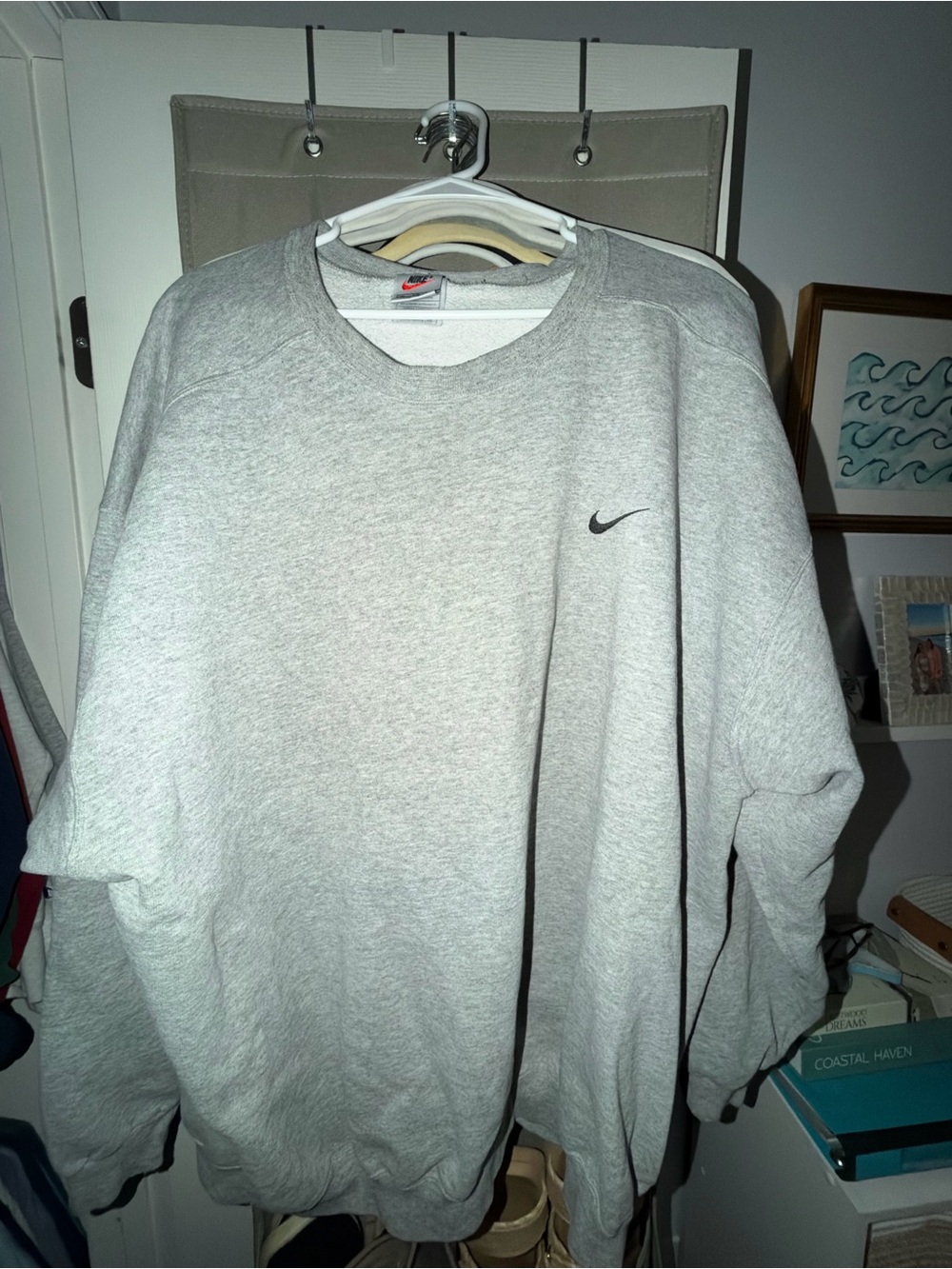 VINTAGE Nike Light Gray Crewneck Sweatshirt with Small Swoosh